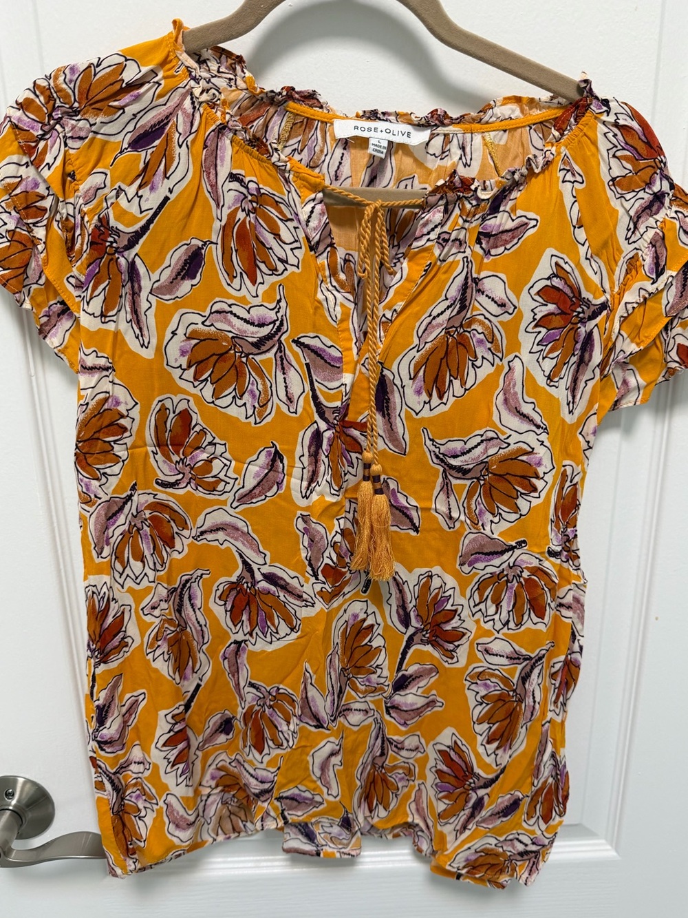 Rose & Olive Women’s Yellow Floral Tassel Tie-Front Peasant Top, Size Large